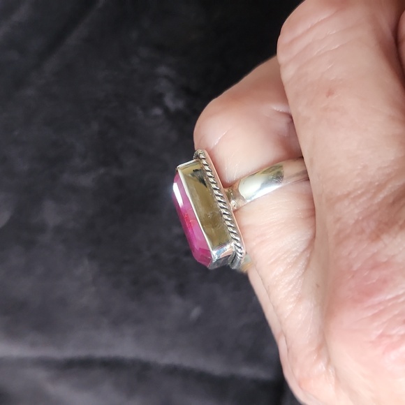Ruby Ring - Picture 7 of 7